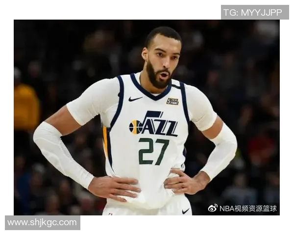 二号球星如何成为足球先生的背后故事与荣耀之路